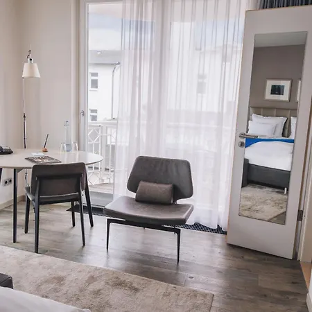 Am & 4* Binz
