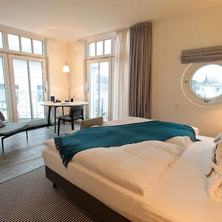 Am & Hotell