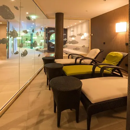 Am & 4* Binz
